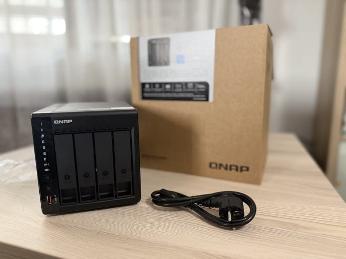 QNAP QVP-41C